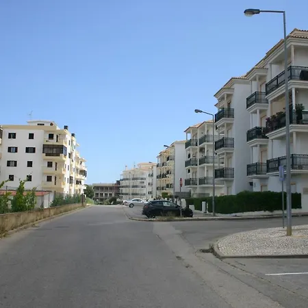 T1 Medronheira * Olhos de Agua (Albufeira)